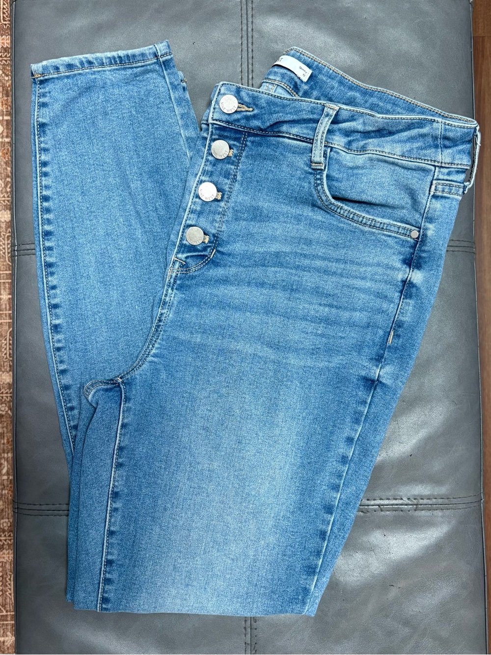 Nine West Skinny High Rise Blue Jeans Button Fly Size 12 EUC